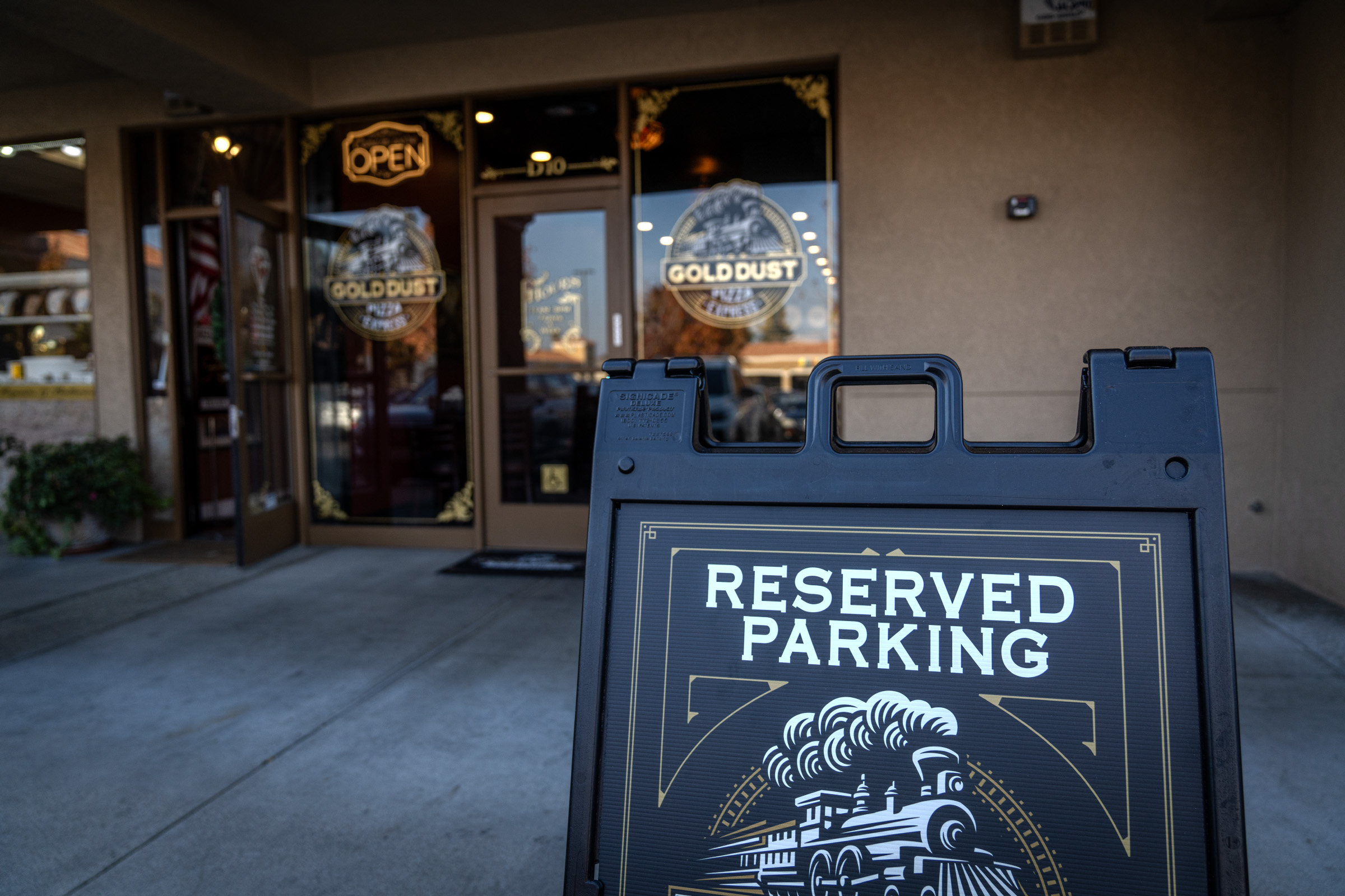 Gold Dust Express Modesto Front Exterior